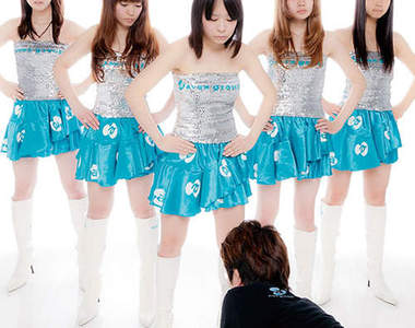 女子偶像團體成員到府打掃？全員拍賣中（誤）