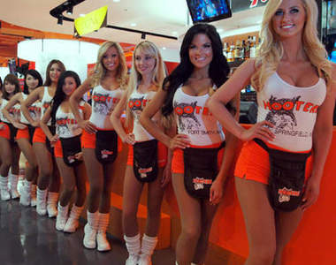 「HOOTERS GINZA」日本2號店六月開幕啦!