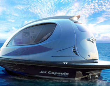 究極《Jet Capsule水上碰碰車》  最高速可達60公里的海上汽車