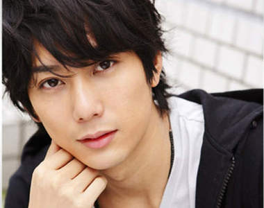 應該更有人氣的《半紅男星》明明都是帥哥嘛（搔頭）