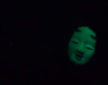 《恐怖手電筒》那邊有一張臉啊啊啊啊(尖叫~~)