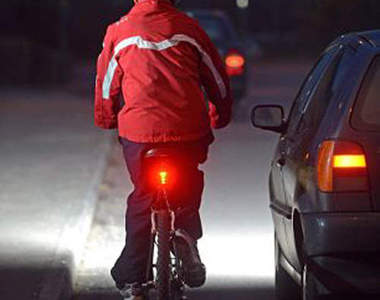 《自行車虛擬安全車道》其他車車不要越線喔～