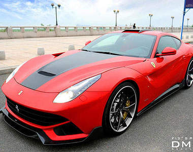 DMC打造《法拉利F12 Berlinetta Spia》馬王勁裝換不停~