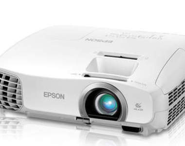 《Epson PowerLite 3D劇院投影機》 全新1080P高畫質～還支援手機放映耶