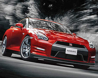 2014年式《Nissan GT-R》還多了超殺Nismo戰鬥版