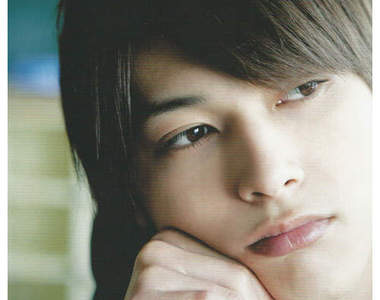 假面騎士美男《吉澤亮》這樣的側面太美好～♥