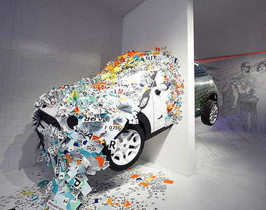 《Mini裝置藝術》怎麼把車車給開上牆了呢？(誤)