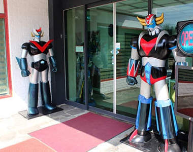 韓國《鐵人28號主題餐廳》賣的卻是中國菜？！