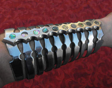 Steven Licata的武器店　現實生活中奇幻刀具製造家