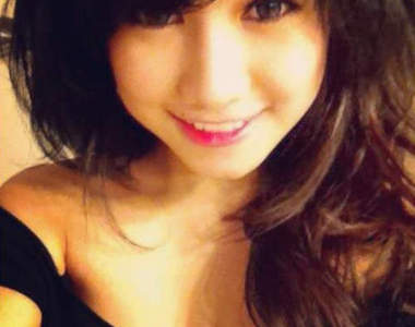 越南網拍正妹　以後工作希望外派到越南的請舉手~(伸) 