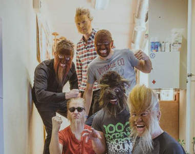 《Winny Puhh》超奇怪的歐美視覺團體