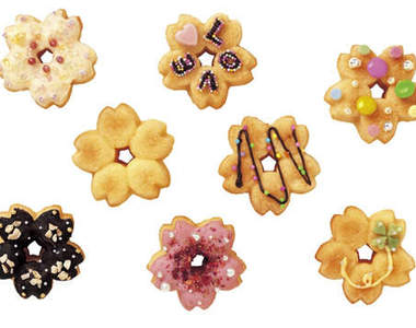  《櫻花瓣甜甜圈》人人都可以在家 D.I.Y 輕鬆做出來唷～