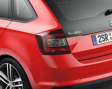 《Skoda Rapid Spaceback》誰說性感屁屁一定要豐滿 (疑?)