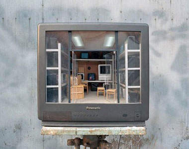 超真實《電視房》~原來那不是螢幕(摸)