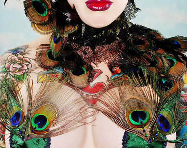 《孔雀胸貼》美麗又精巧♥像藝術品般美麗~