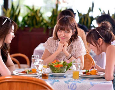 18禁電影《逸脫旅行》豔遇....就是旅行的主要目的？