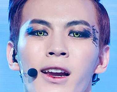 仿妝系列《VIXX》吸血鬼妝  啊～不要咬我～