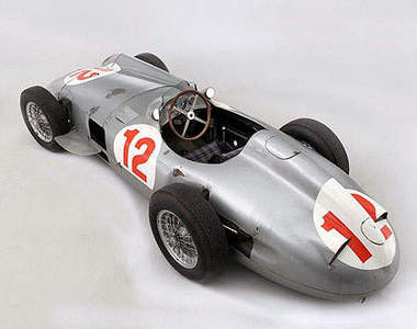 史上最貴《賓士W196 F1古董賽車》到底拍賣了多少錢呢？