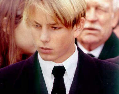 《帥過漫畫人物》這麼帥誰受了 (￣﹁￣)