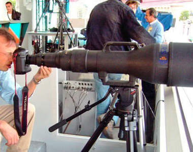 TOP 10史上最怪獸級的超長焦巨砲鏡頭　這...已經不是鏡頭了吧～