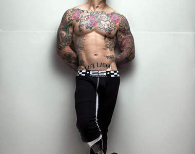 勵志哥《Alex Minsky》少隻腳的內衣麻豆