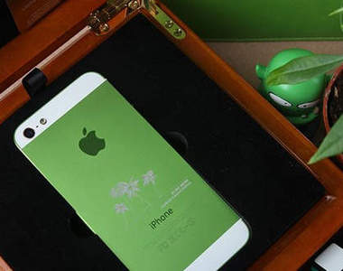 全球限量《夏威夷版iPhone 5》拿在手中就想熱情阿囉哈一下www