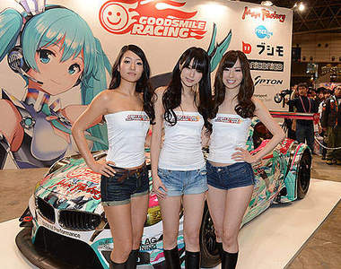 2013年《BMW初音痛賽車》準備要出征SUPER GT比賽囉～