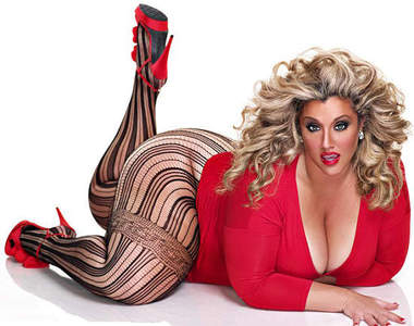 《大號模特兒》Velvet d`Amour 26號身材也能很性感 