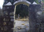 被上帝遺棄的神聖樂園 現在只剩天使的廢墟了 被上帝遺棄的神聖樂園 現在只剩天使的廢墟了