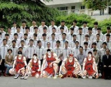 陸版《搞笑畢業照》為什麼我的畢業照都正經八百...（已哭）