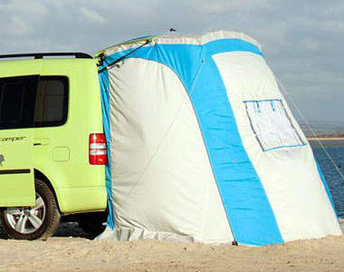 《VW Caddy Maxi Camper》怎麼在屁屁搭帳篷呢？