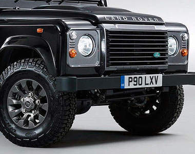 65歲生日《Land Rover Defender LXV》硬派慶生～