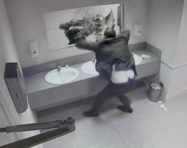 《恐怖反酒駕廣告》這會嚇到噴尿吧...