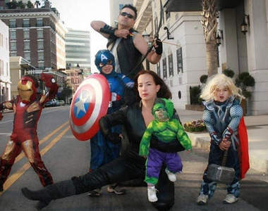 《萬聖節》全家總動員才好玩