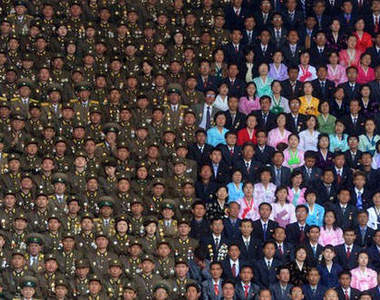 北韓《國父誕辰日》官員們~~你累了嗎WWW？