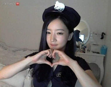 成人性感BJ《朴妮瑪》影片外流~18歲以下禁止觀賞喔(//▽//)