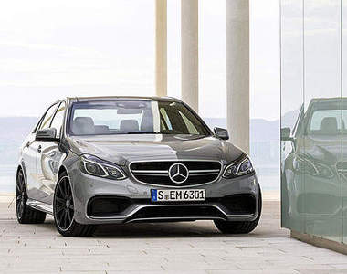 小改款《賓士E63 AMG》性能旗艦壓陣來報到~