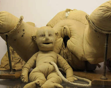 接生娃娃　17世紀讓接生婆練習生產過程的發明