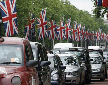 2012年《英國最暢銷車車TOP 10》口味跟美國大不同呢～