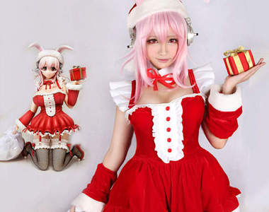 《千夜未來》可愛又性感的聖誕索尼子Cosplay