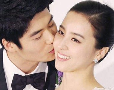 《韓惠軫》姊弟戀修成正果~你們也趕快生個漂亮的寶寶吧^^