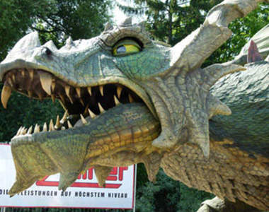 德國噴火機械龍 砍斷尾巴會得到飛龍劍嘛?(大誤)