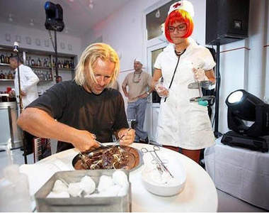 獵奇《醫院主題餐廳》看到這種食物還能有食慾嗎⊙_⊙?