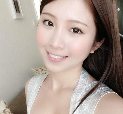 雞排妹鄭家純 3D寫真集「約束」26號日本發售 - 圖片1 雞排妹鄭家純 3D寫真集「約束」26號日本發售 - 圖片1