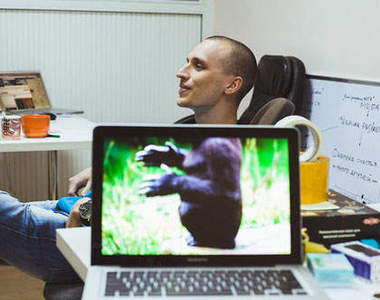 辦公室《動物借位照》大流行~也是惡搞上司的最新玩法WWW