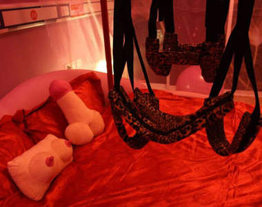 《情趣病房》～醫院中包生子的神秘特殊病房！？