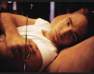 《羅伯派汀森 x Dior Homme》寫真集 時尚鏡頭下的英國帥哥