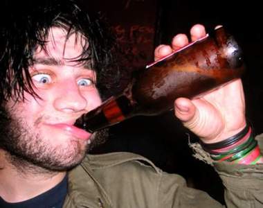 《喝醉類型》在旁邊看其實滿好笑的～