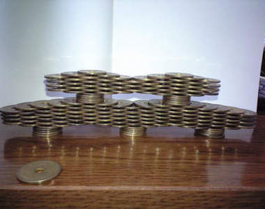 來挑戰《疊硬幣》兩顆我都成功不了