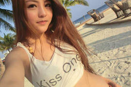 Vivi Tam 來自香港的一位美人麻豆 Vivi Tam 來自香港的一位美人麻豆